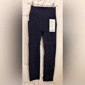 Lululemon All the Right Places
HR Crop 23"
